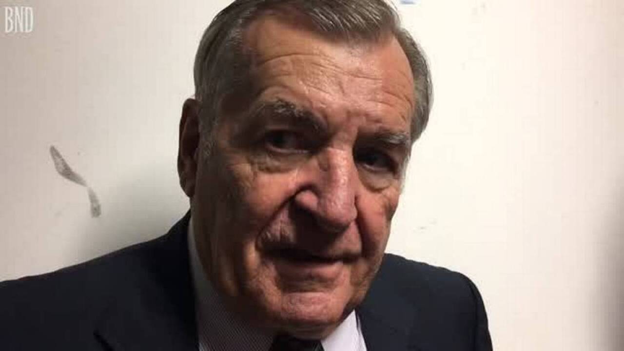 Blues raise Bob Plager’s No. 5 to the rafters in emotional ceremony