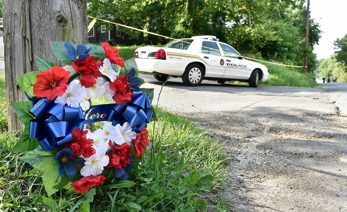 Former resident talks about shooting death of KCK police captain ...