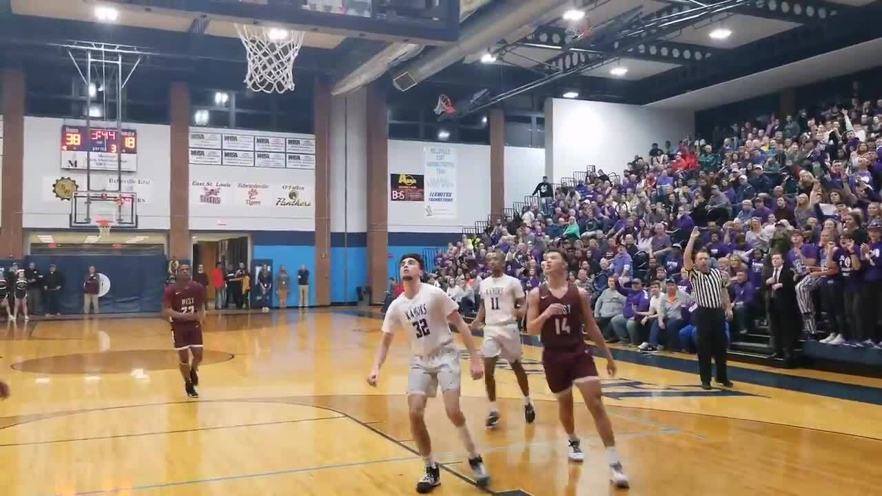 Quick start lifts Collinsville past Belleville West for Class 4A regional crown