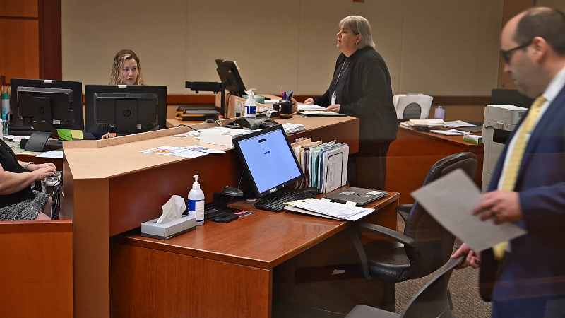 Woman who set fire that devastated downtown Sumner was failed by the system, judge says