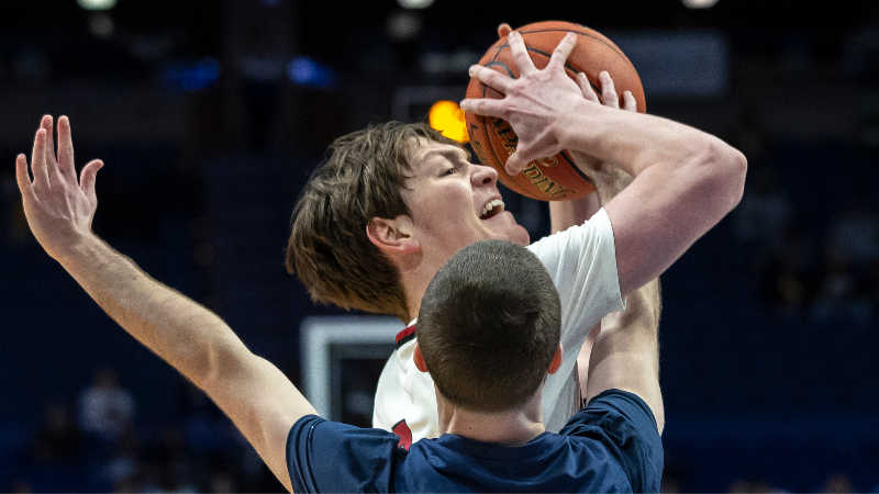 Slideshow: Harlan County beats Warren Central 67-59 in Boys’ Sweet 16