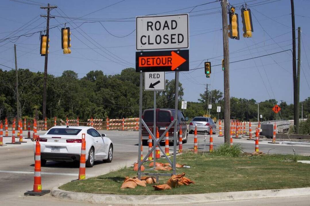 Trinity Boulevard projects behind schedule, but closer to completion