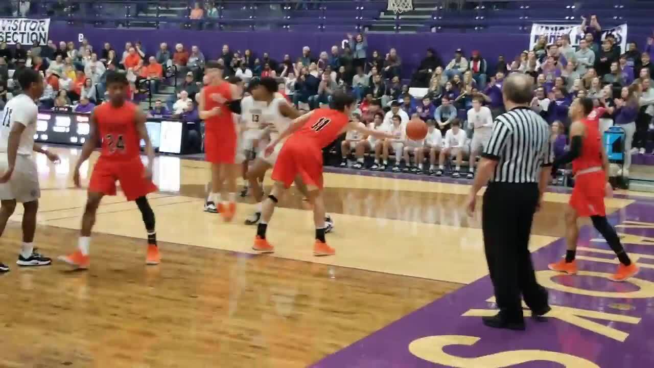 Feb. 18, 2020: Edwardsville 38, Collinsville 36