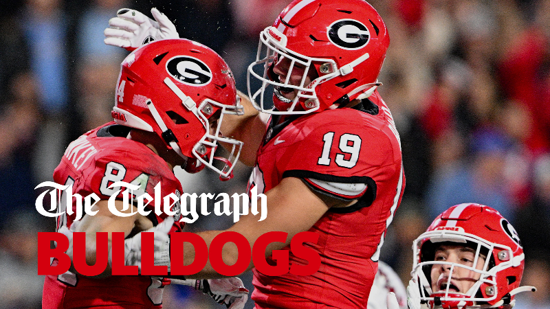 Photo Slideshow: Georgia improves to 10-0 with 52-17 win over Ole Miss