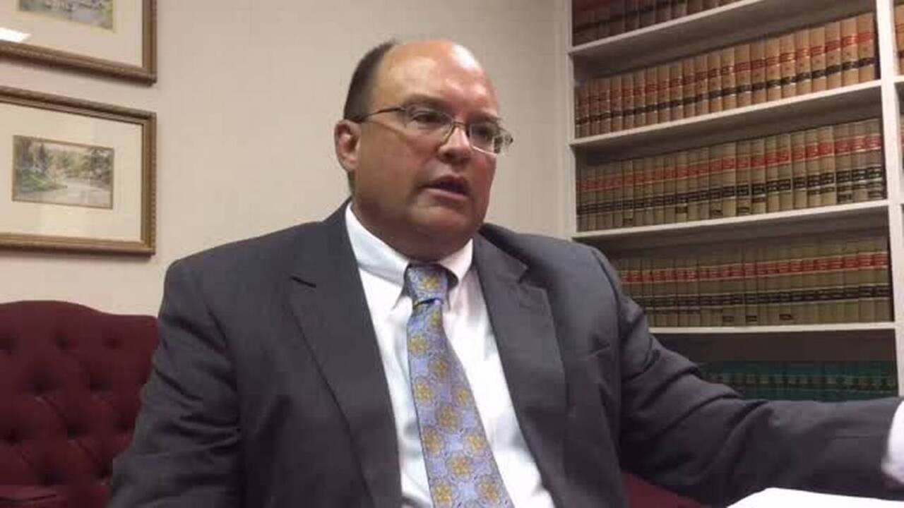 Payday lenders cited hundreds of times, face few consequences in Kentucky