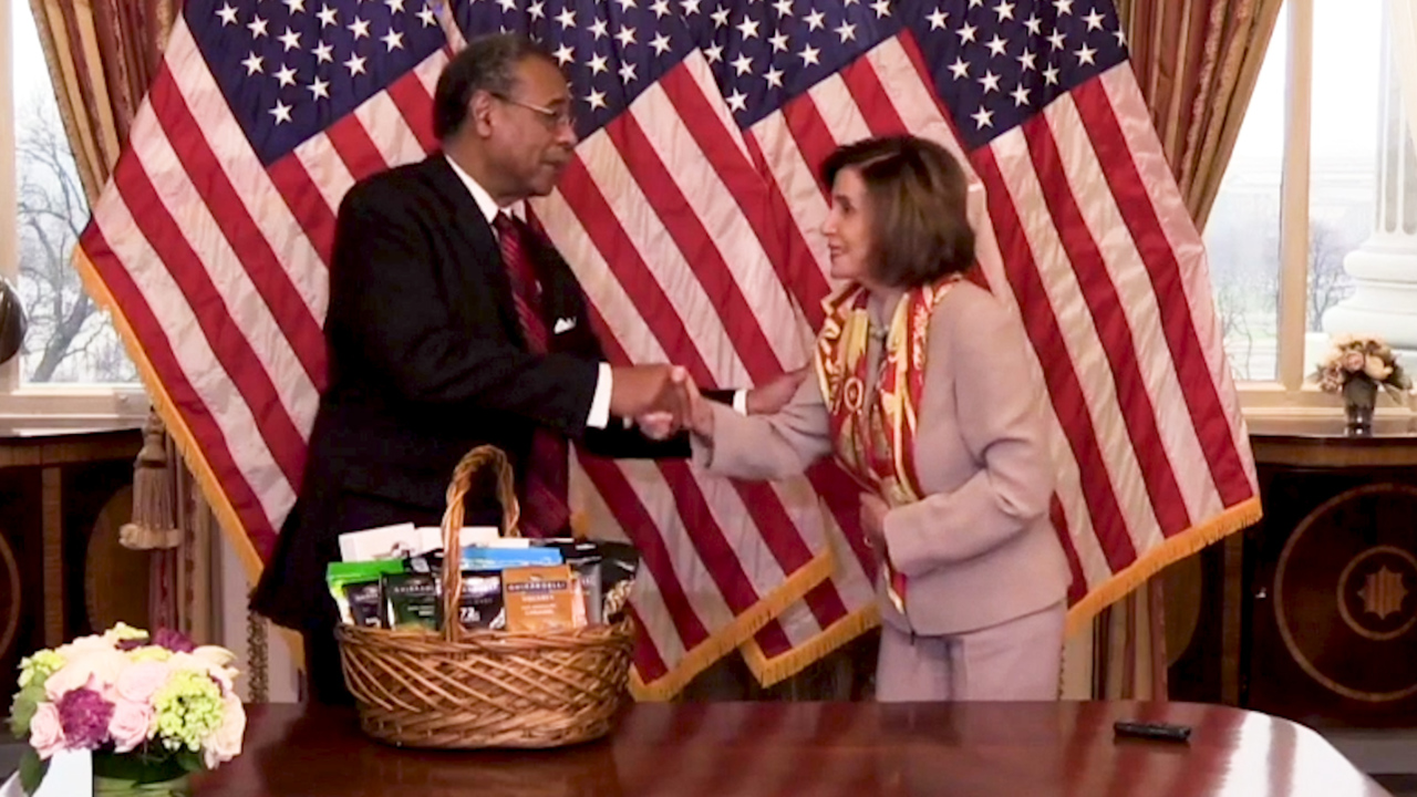 Pelosi makes good on Super Bowl wager with Congressman Cleaver