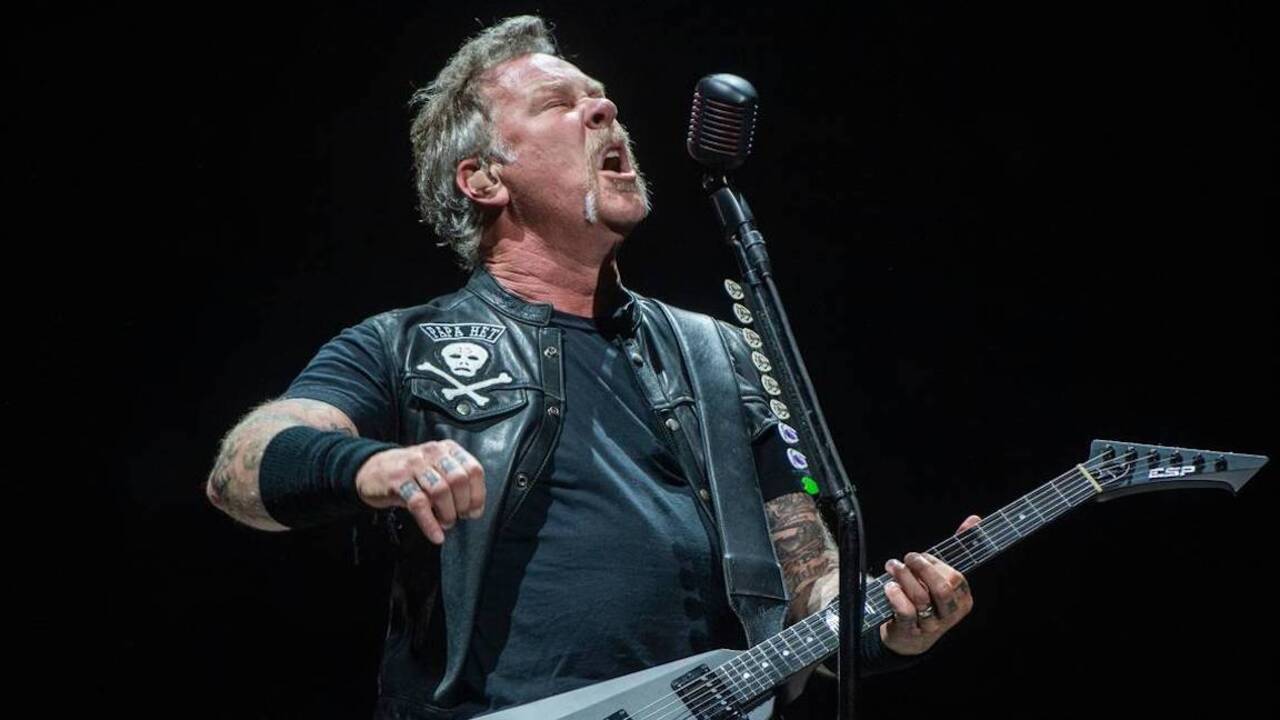 Experience the Metallica concert at Golden 1 Center