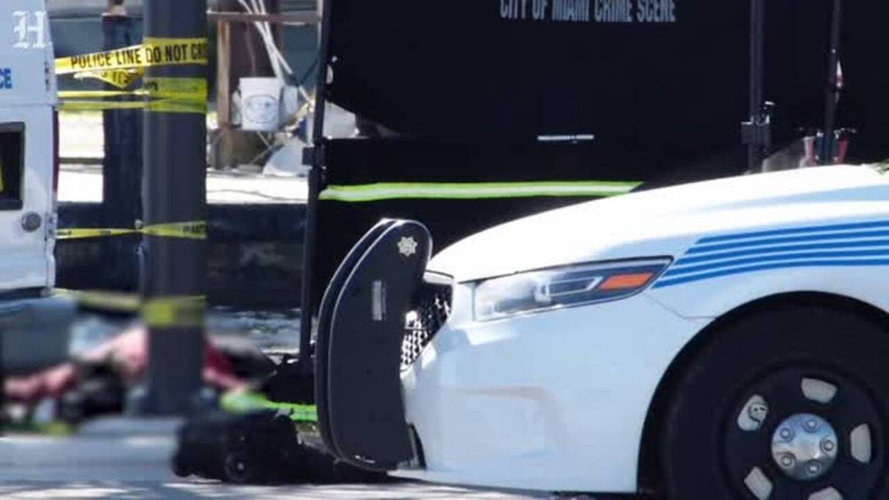 Man found shot dead across from Curtis Park in Miami | Miami Herald