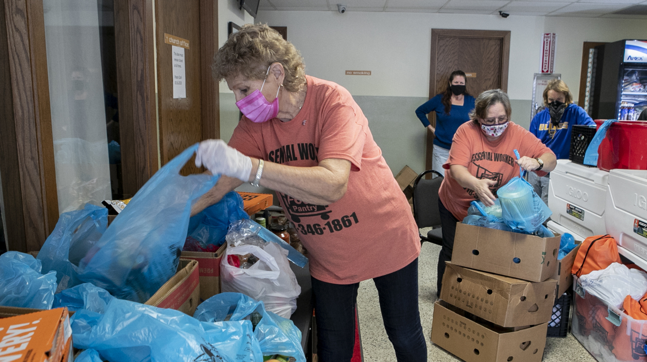 How to donate to the Collinsville, Illinois Food Pantry during COVID-19