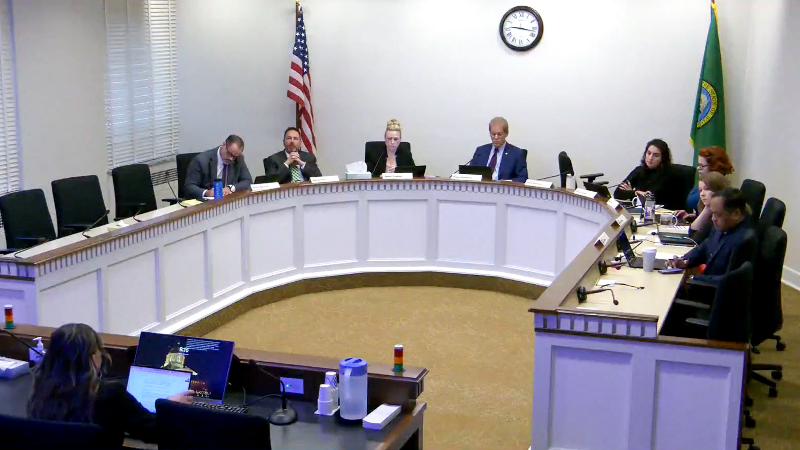 Tense hearing on bill banning ICE agents from WA police jobs