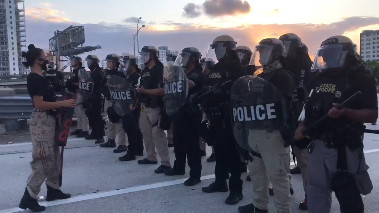 Protesters block I-95 near Brickell as part of George Floyd ...