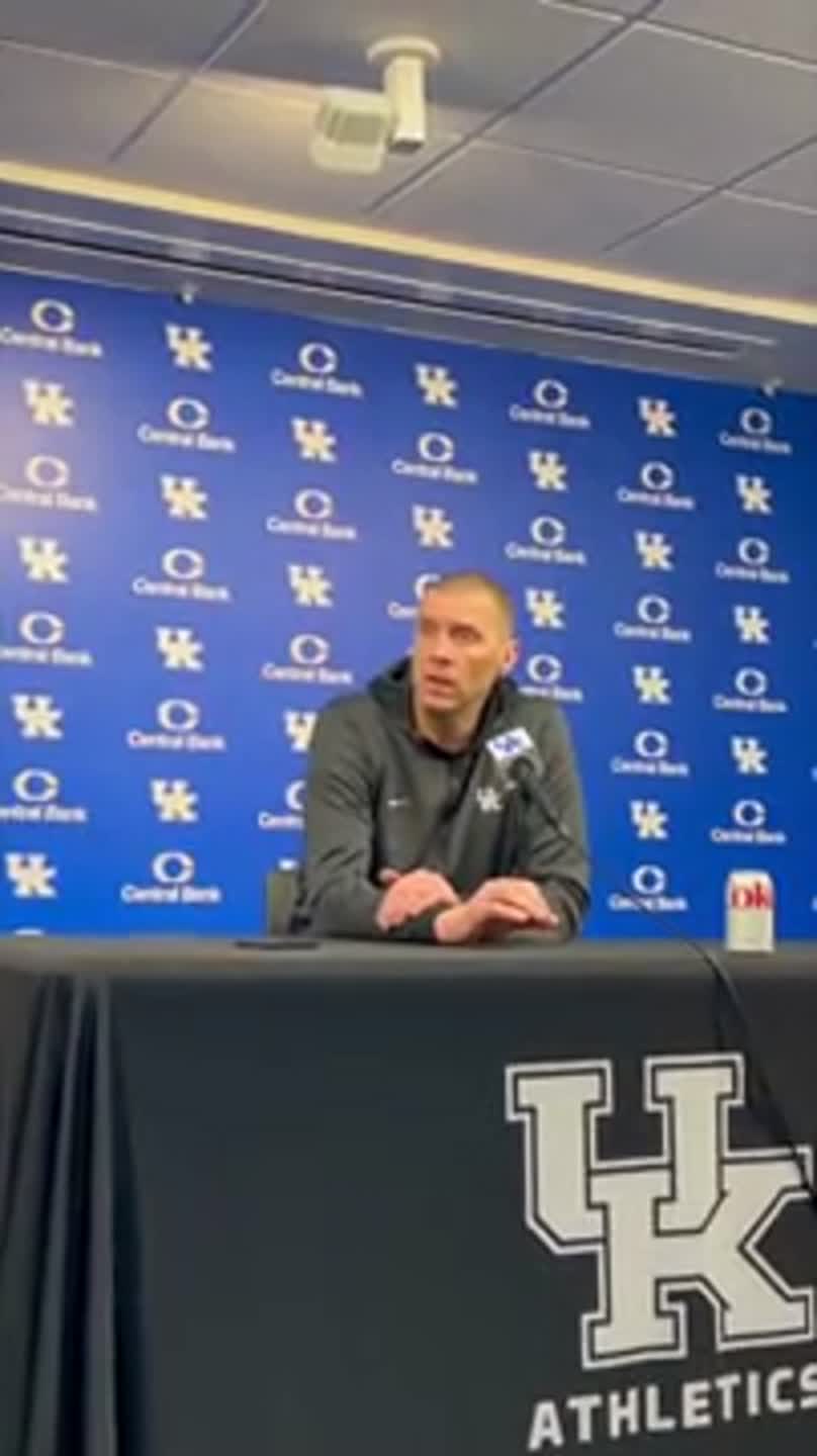 'He wants more.' Mark Pope on the high standard for Otega Oweh