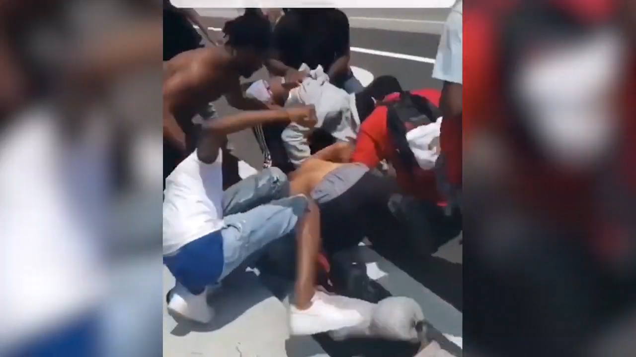 Three teens arrested after Coral Springs High group attack | Miami Herald