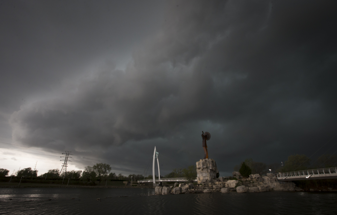 Tornado touches down in Kansas City area; Wichita escapes worst storms