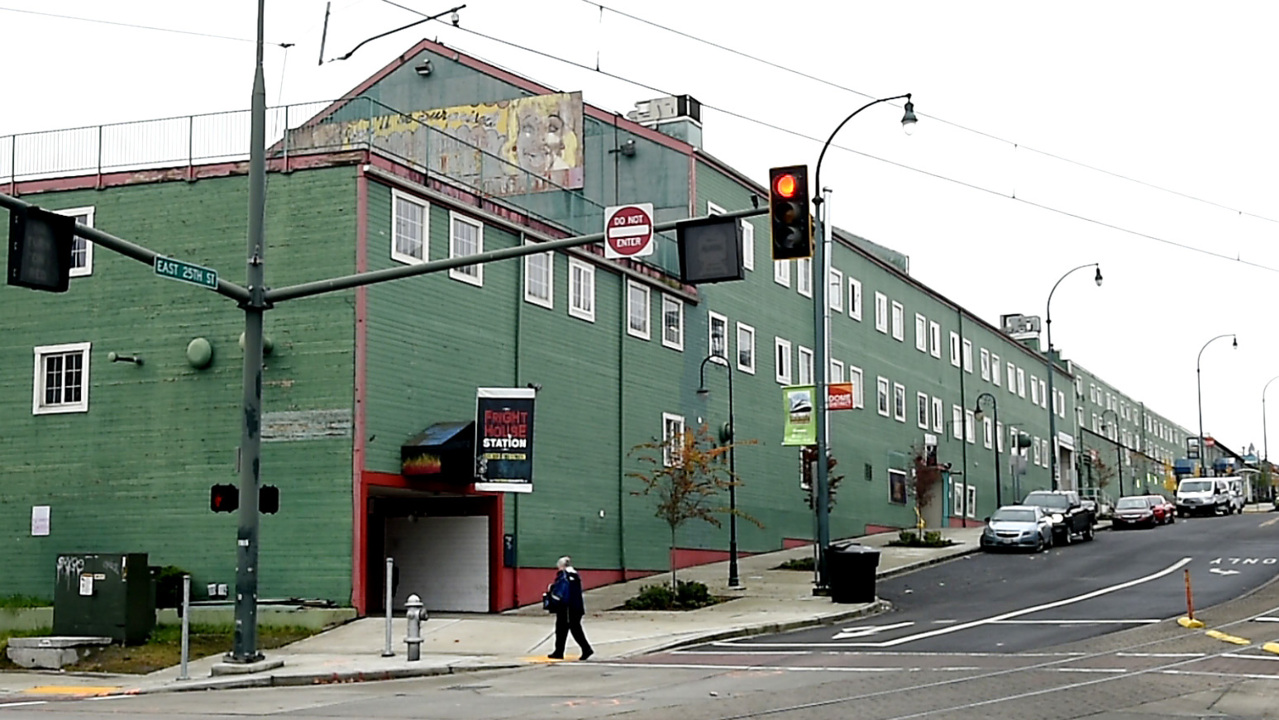 Proposed Tacoma Dome light rail station option would demolish part of Freighthouse Square