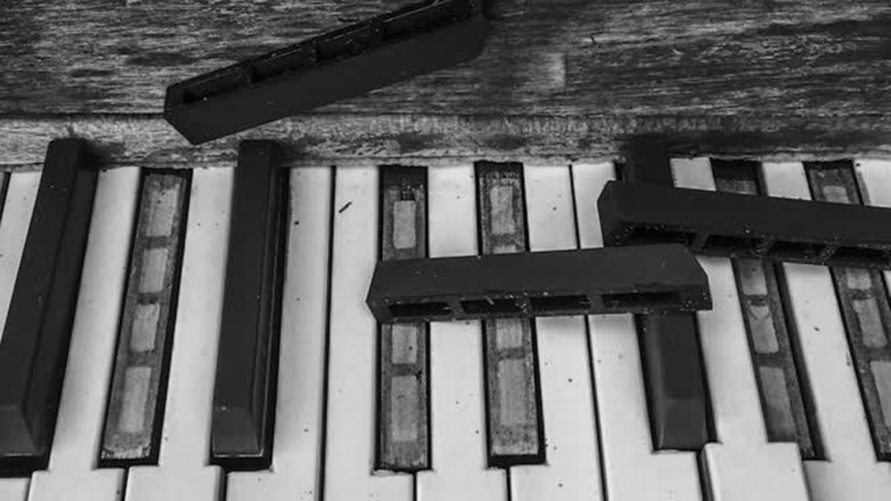 Behind the scenes video: Pianos lost in the music of fire