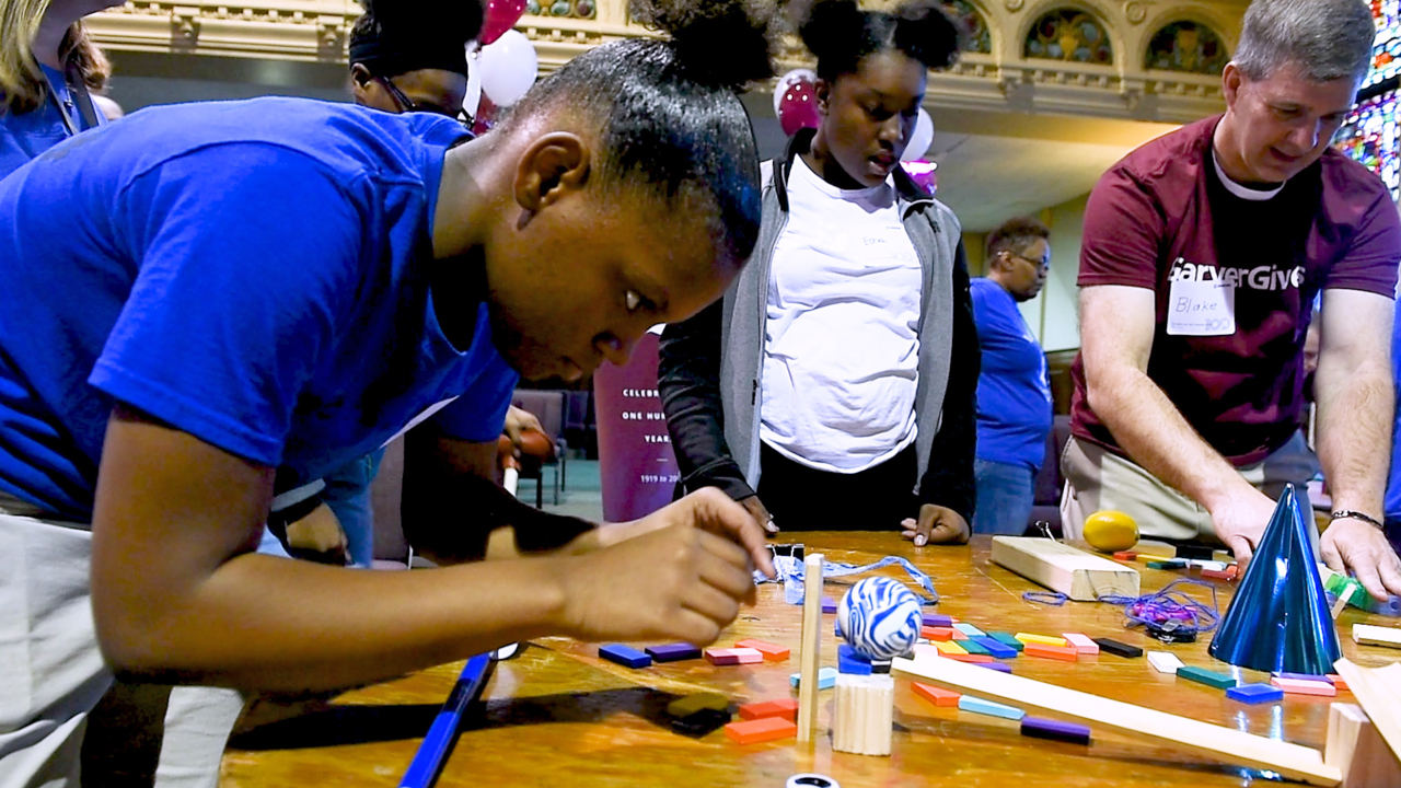 What can a Rube Goldberg-style contraption teach kids about engineering?