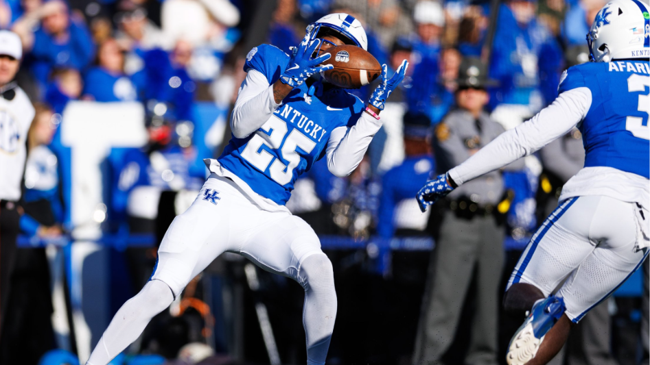 Kentucky football’s Jordan Lovett stars in win over Murray State