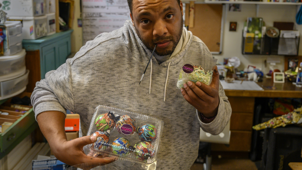 Give the gift of Sacramento: Our holiday guide points the way to great local gifts