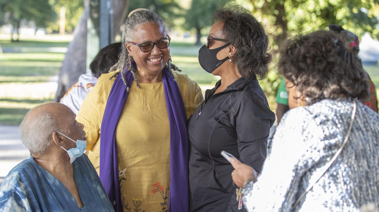 Community organizer declares candidacy for mayor of East St. Louis