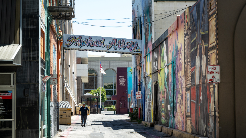 Mural alley is part of revitalization of Modesto commercial district