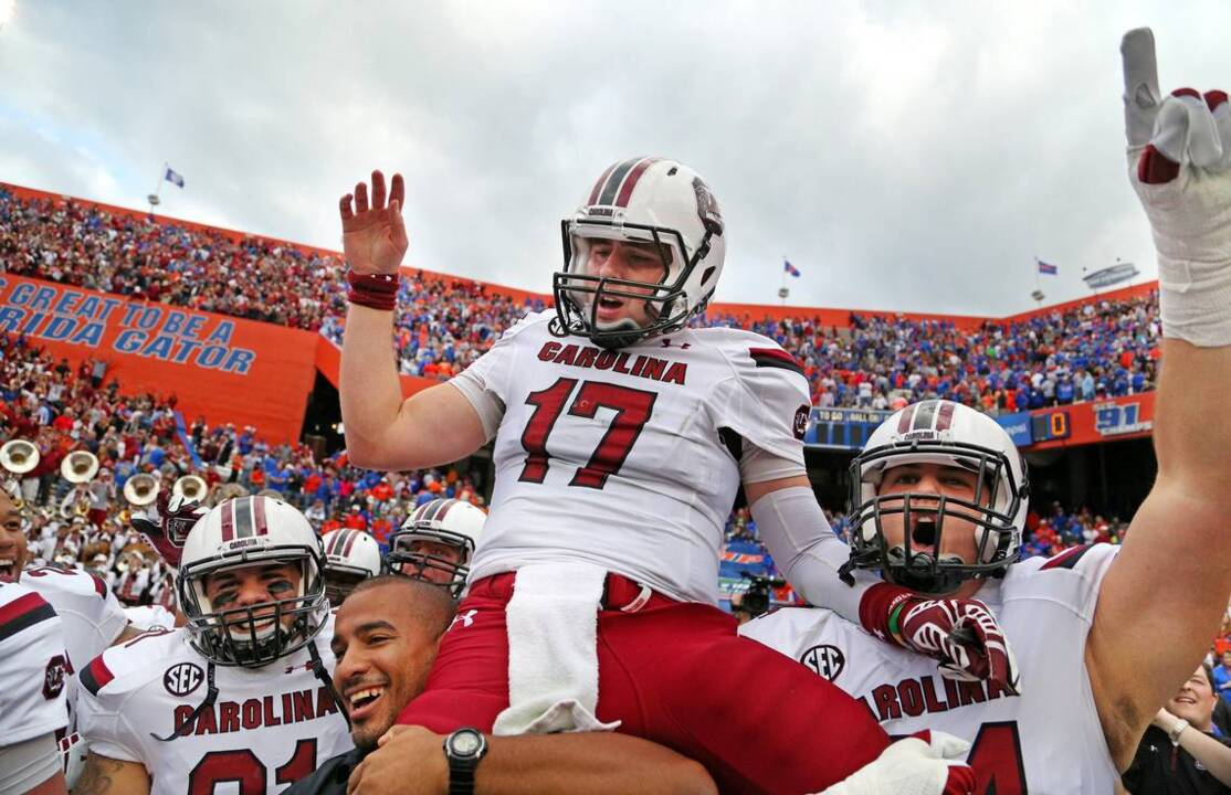Raw video: South Carolina celebrates 2014 win over Florida