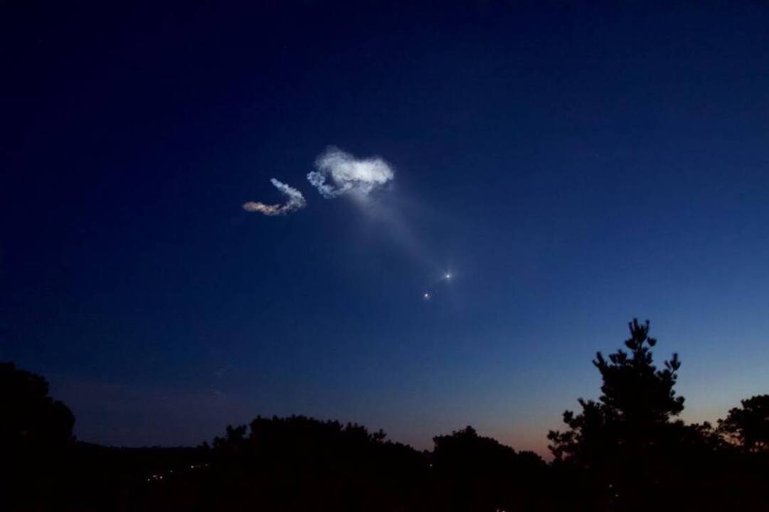 SpaceX Falcon 9 rocket launch, as seen from SLO County