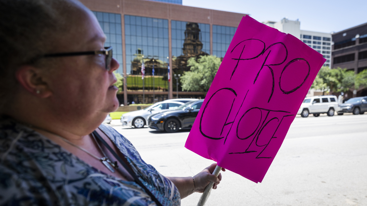 With Roe abortion access overturned, Texas activists celebrate and others mourn