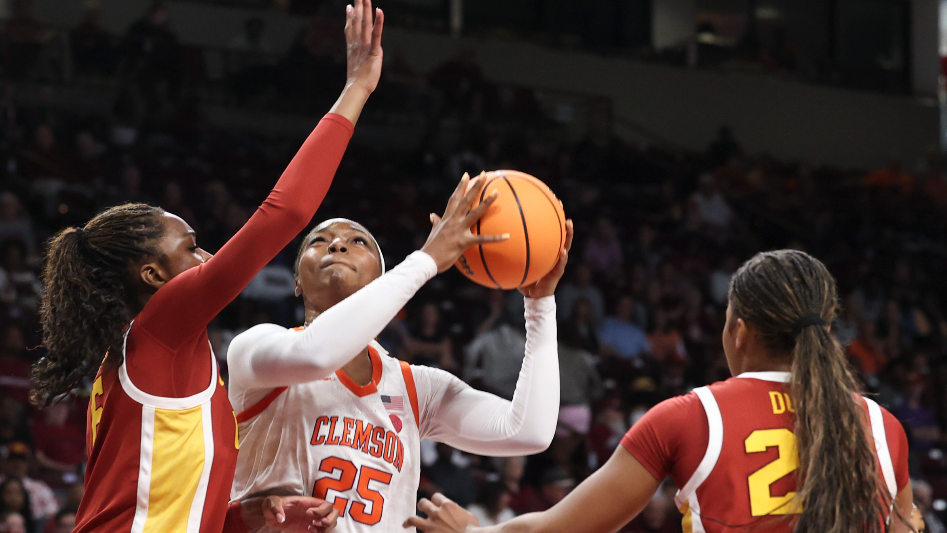 Tough loss for Clemson as they went from thinking they'd won to losing the game