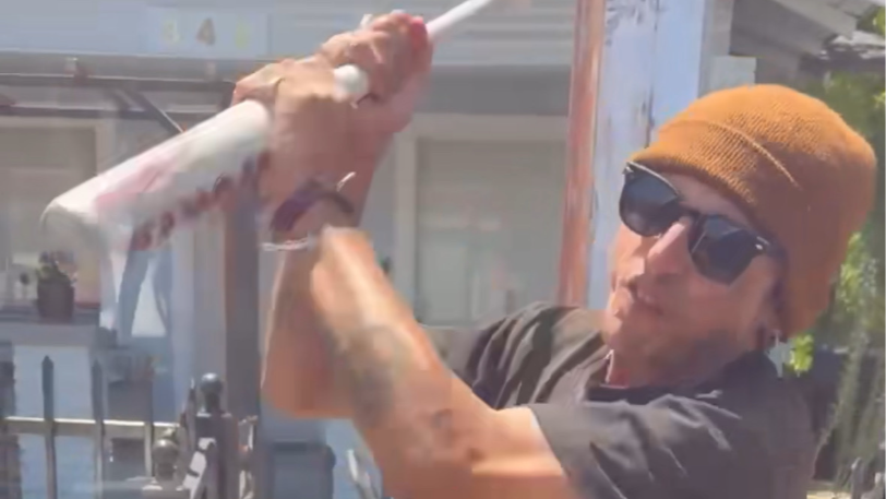 Alleged Fresno vandal attacks car with bat in Tower, councilmember video shows