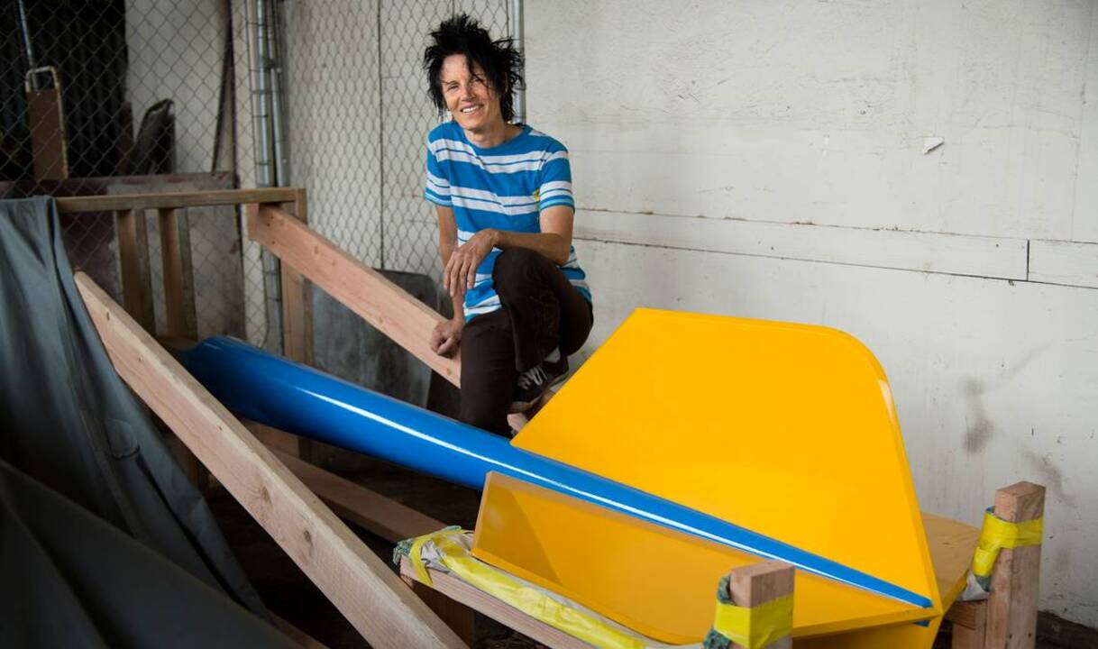 Gale Hart darts along the sharp edges of Sacramento art