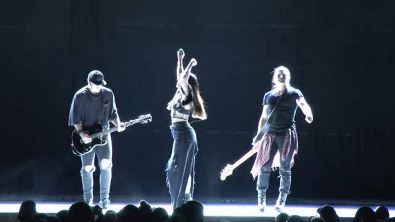 Watch Hunter Hayes and The Band Perry in concert at Mid-State Fair