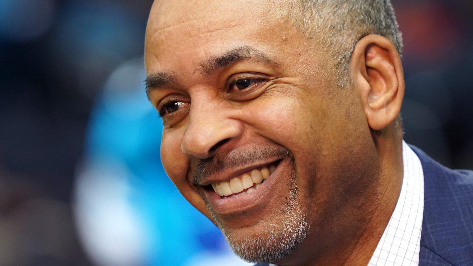 Dell Curry on Hornets jersey retirement