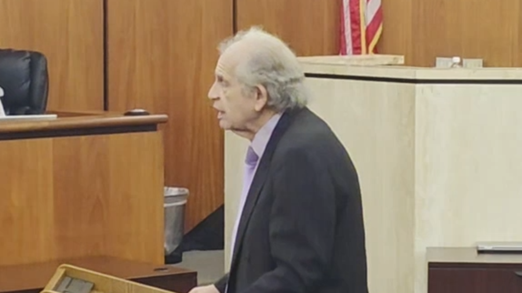 Opening statements by defense in Rick Chow case