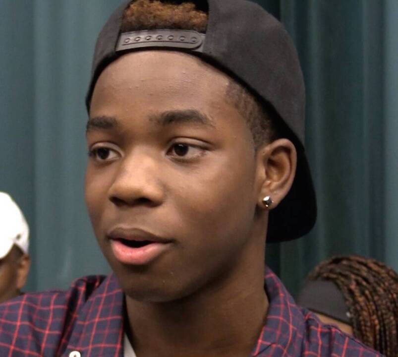 Lucas: Bluffton 'Idol' hopeful Lee Jean enters second week in Hollywood with parents, school behind him