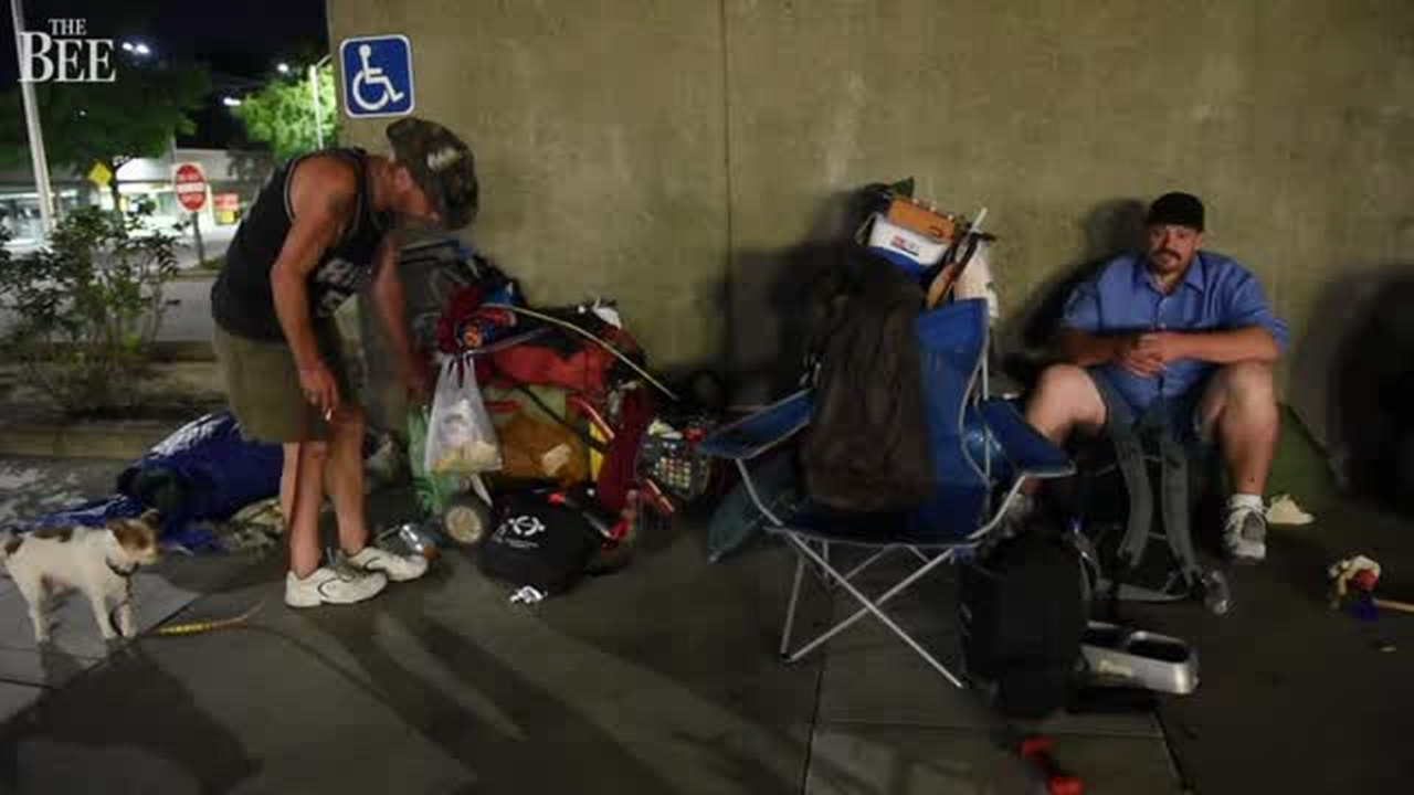 CHP roust homeless campers from Sacramento courthouse