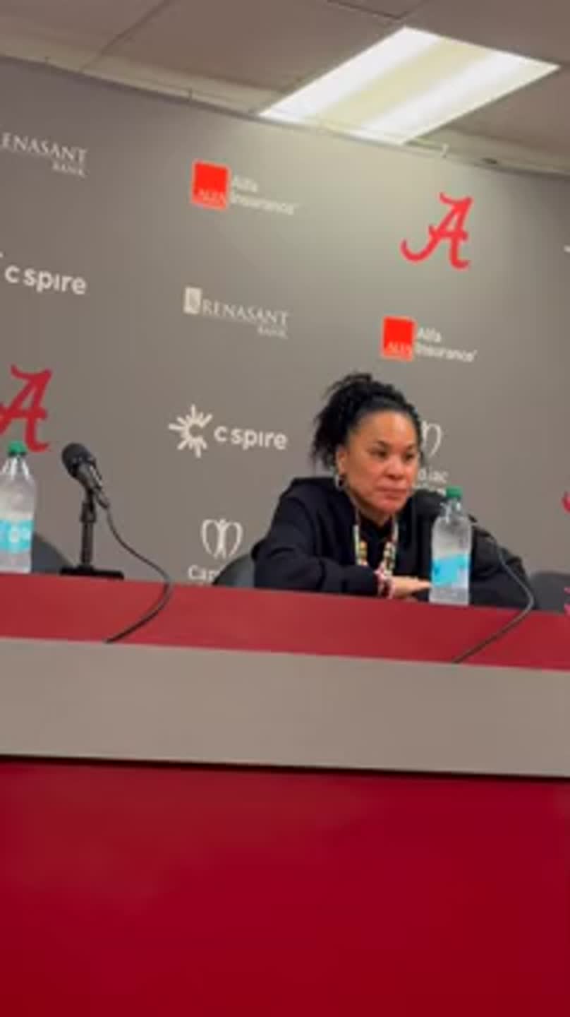 Dawn Staley praises Joyce Edwards after win over Alabama