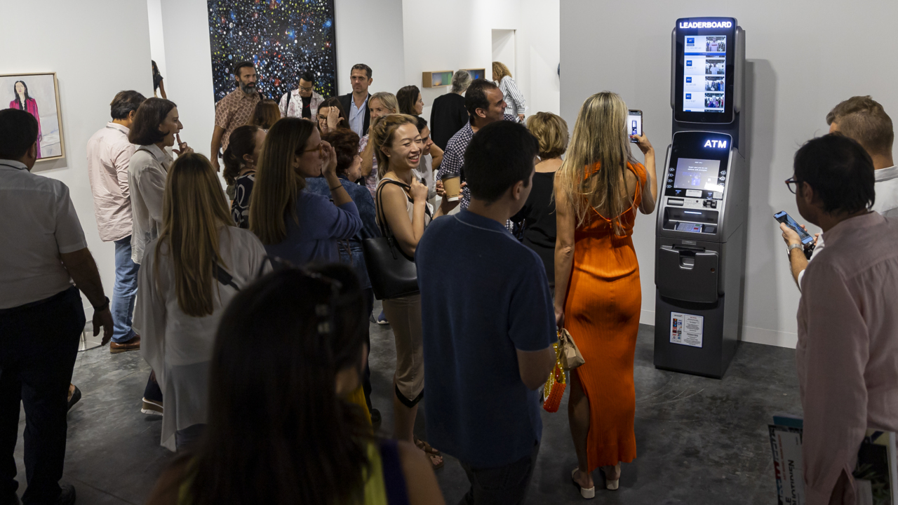 This Art Basel ATM ranks bank accounts on a leaderboard