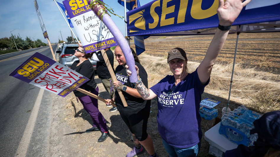 Watch SEIU Local 1000 state workers rally at Stockton prison amid strike vote