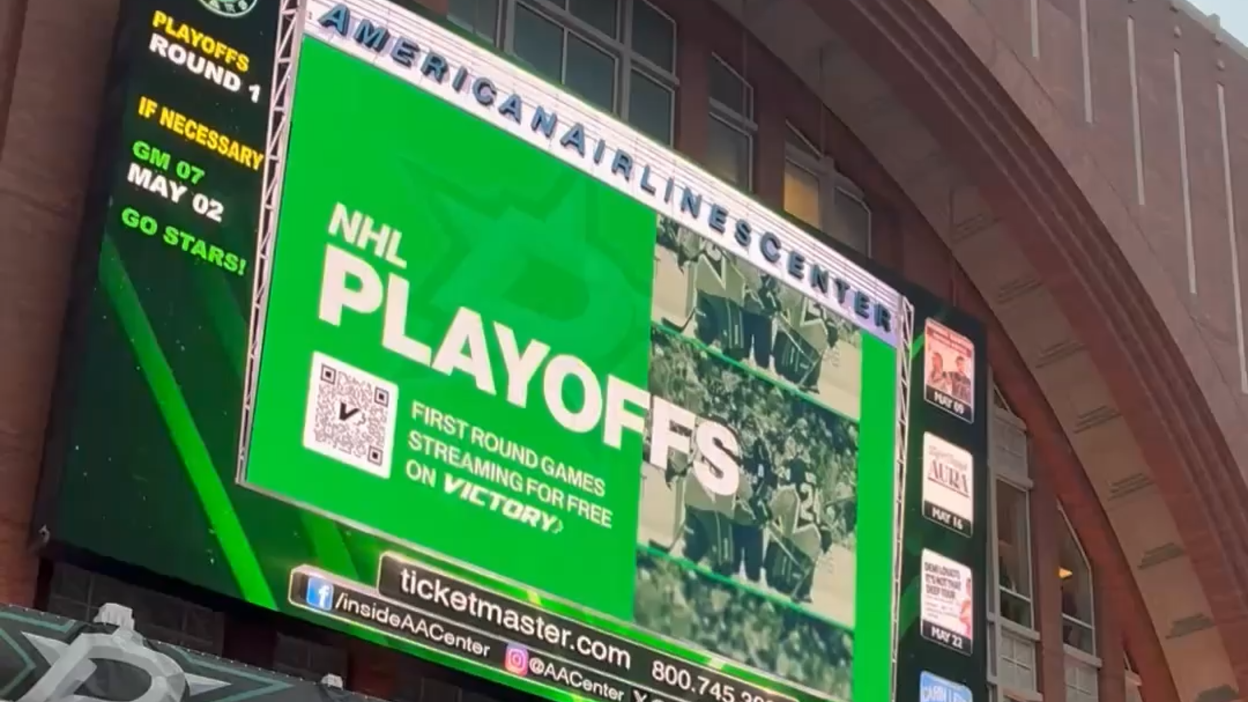 Victory Plaza hums before Stars' playoff game