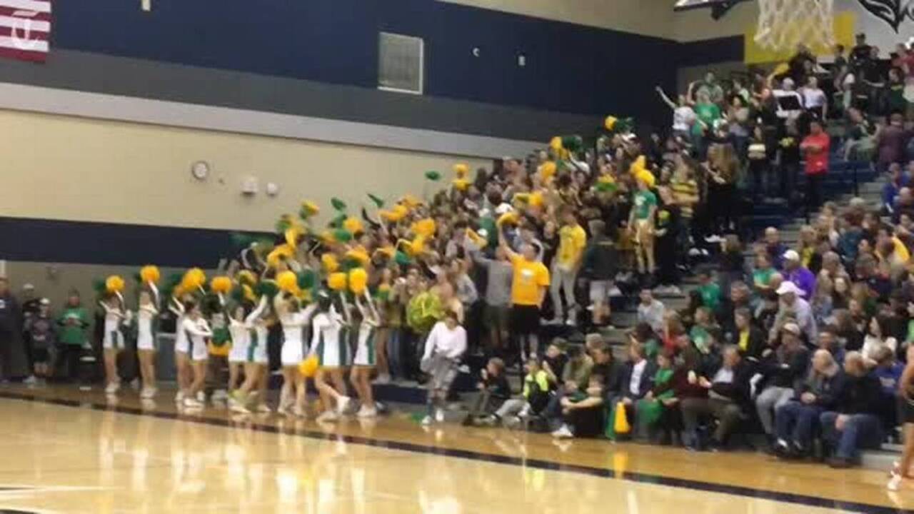 Path to a state title gets clearer as Richland blows out Davis in regionals