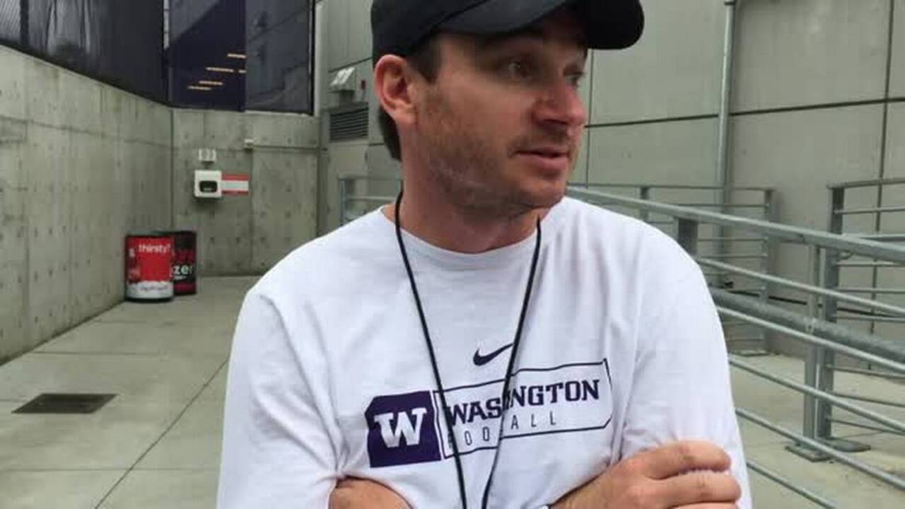 Huskies OC Jonathan Smith says offense must take 'next step'