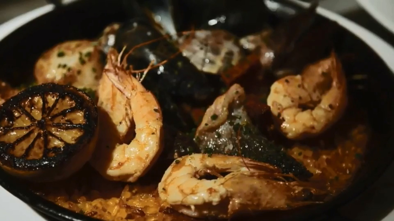 DineOut Along the Road in Sonoma