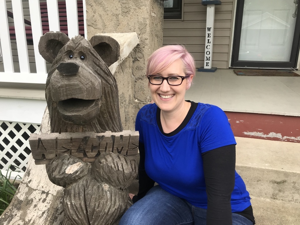 Do you need answers to your questions, or maybe a book suggestion? Just 'Ask Heidi.'