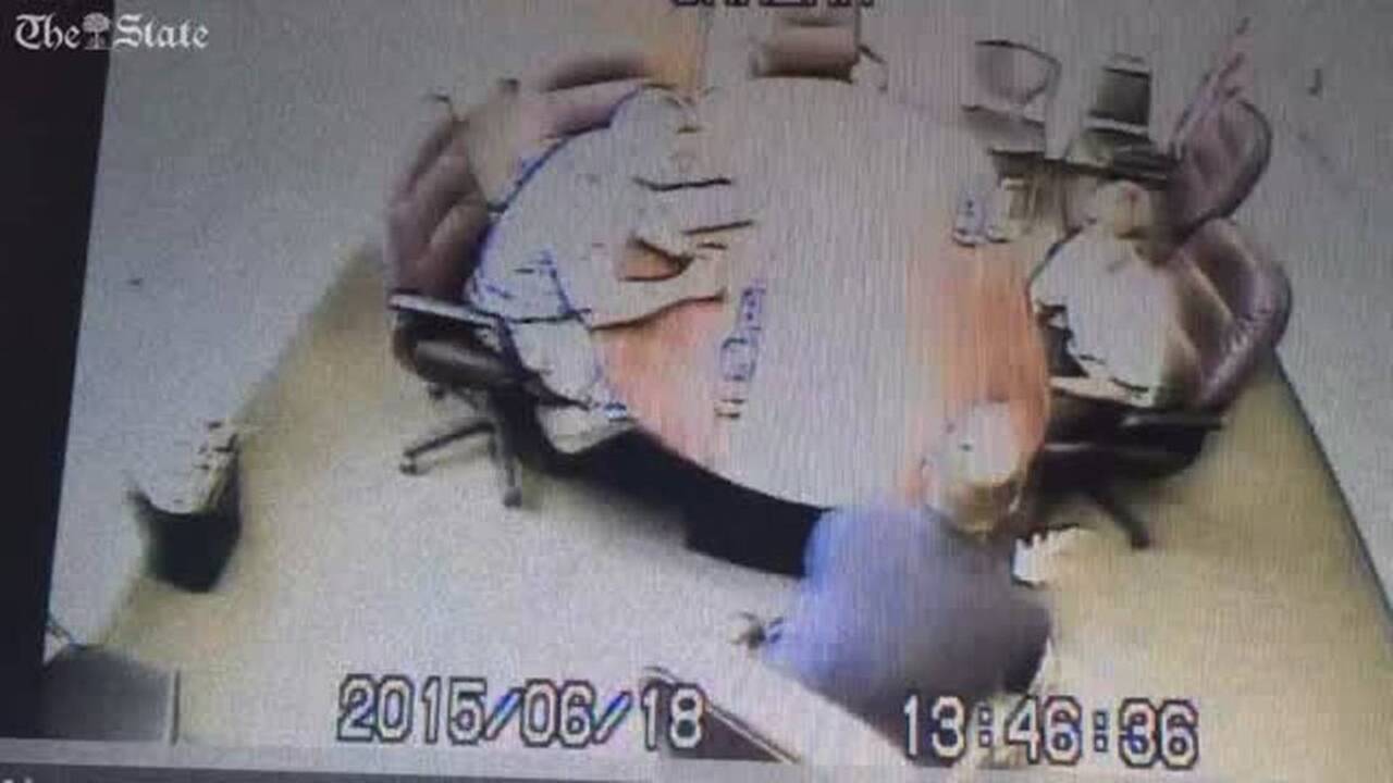 Judge: Roof competent to represent himself