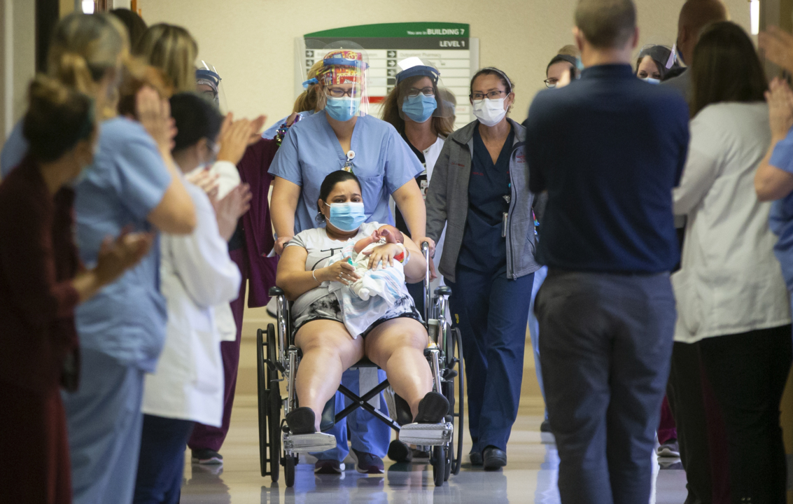 Kansas miracle mom who nearly died of COVID-19 gives birth to healthy boy in Wichita