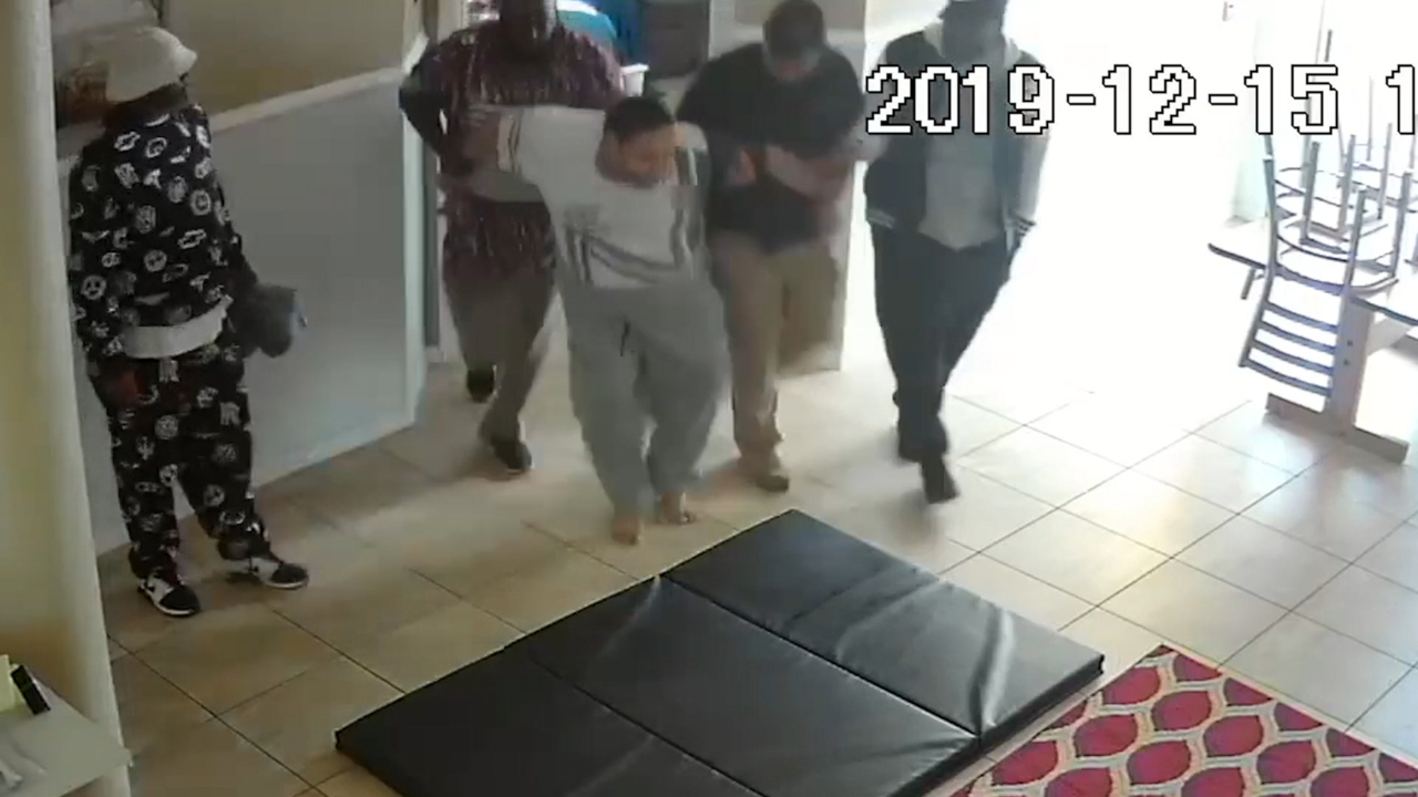 Florida dropped its probe of a troubled group home. Then a man died at its sister facility