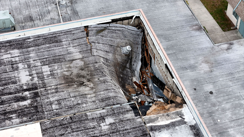 Footage shows aftermath of Bradenton assisted living roof collapse