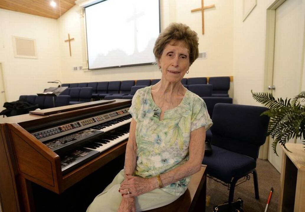 Her eyes can no longer read music, but she still has a song in her heart