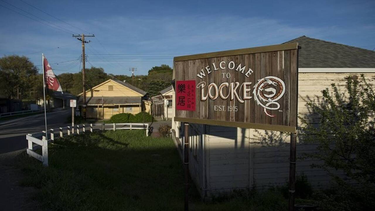 Locke community thanks firefighters for saving store, and town